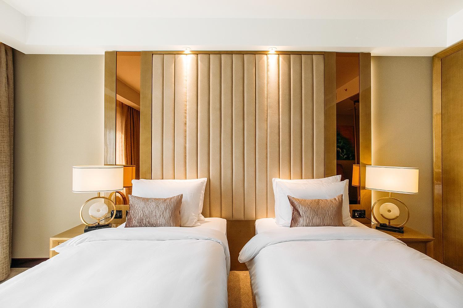 Marjan Plaza Hotel Tbilisi Room photo